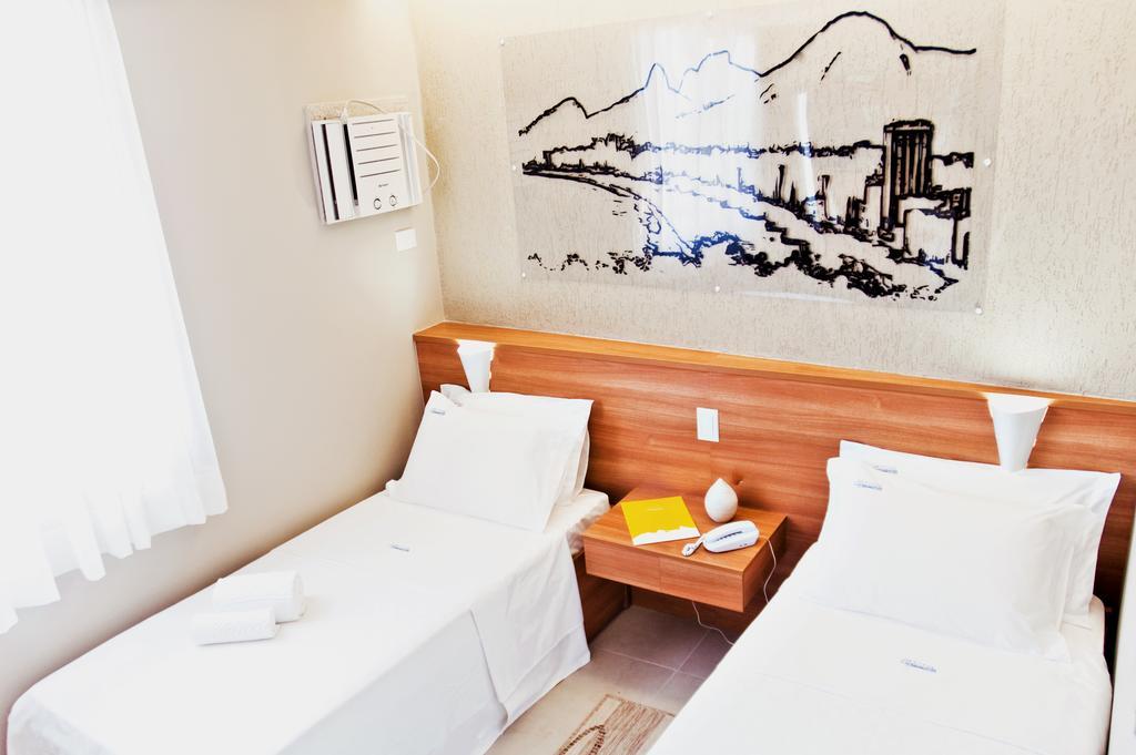 Hotel Caracas Rio Aeroporto Galeao リオデジャネイロ エクステリア 写真